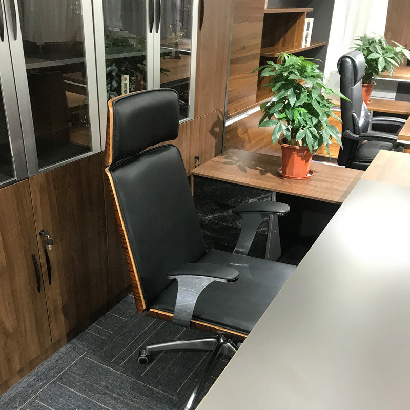 President's office chair Conference room big chair Modern simple fashion leisure computer chair Home desk lifting leather chair