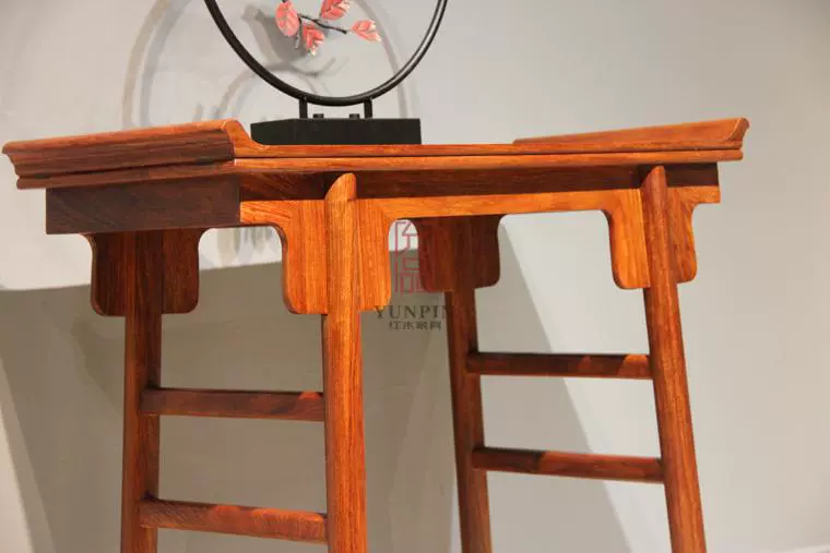 Ming phong cách duy nhất hội đồng quản trị hedgekey gỗ hồng squat trường hợp đầu cho phong cách Trung Quốc đơn giản bàn gỗ gụ bàn gỗ hồng mộc nội thất phụ cấp - Bàn / Bàn bộ bàn ăn đẹp