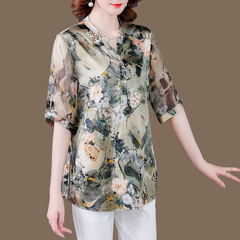 Silk top women's 2021 summer new middle-aged and elderly printed middle-sleeve western style mulberry silk plus size mother's shirt