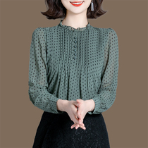 Real silk shirt woman 2022 summer fit new loose temperament wave point long sleeve blouse foreign air mother mulberry silk cardiopus