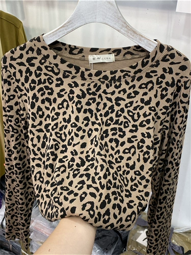 Дизайнерский весенний осенний приятный телу лонгслив, тренд сезона