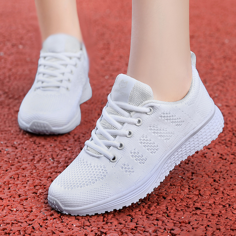 Yang Liping Square Dance Shoes for Women, Soft-Soled Autumn Shuffle Dance White Dance Shoes, Ghost Step Dance Special Shoes, Men's Dance Shoes Yang Liping Square Dance Shoes for Women, Soft-Soled Autumn Shuffle Dance White Dance Shoes, Ghost Step Dance Special Shoes, Men's Dance Shoes