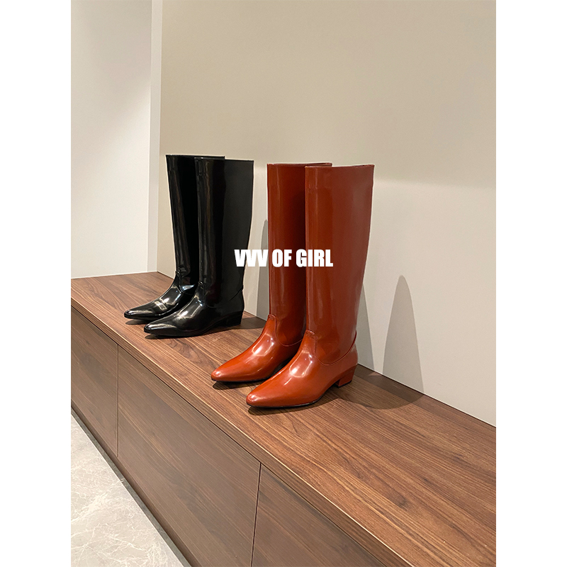 Net red wind 2021 autumn winter new but knee boots women's pointed flat straight riding boots skinny boots tall boots