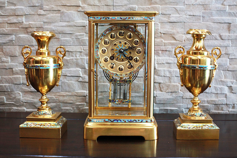 French gold-plated full copper ancient clock (mechanical clock) enamel ancient clock European-style table clock