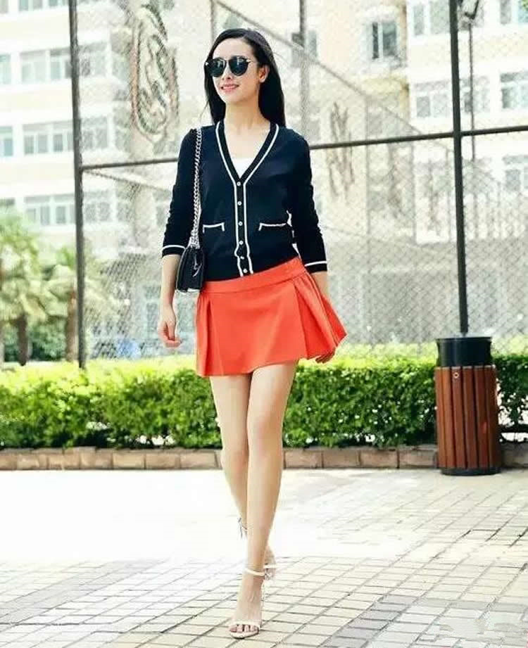 2018 mùa thu mới Mỹ và Châu Âu brother Philippine đan cardigan phụ nữ bên ngoài phần mỏng áo sơ mi màu đen ngắn áo mùa xuân áo len cổ lọ nữ form rộng