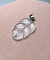 Natural jade Russian high ice glass inlaid buckle large leaf pendant pendant