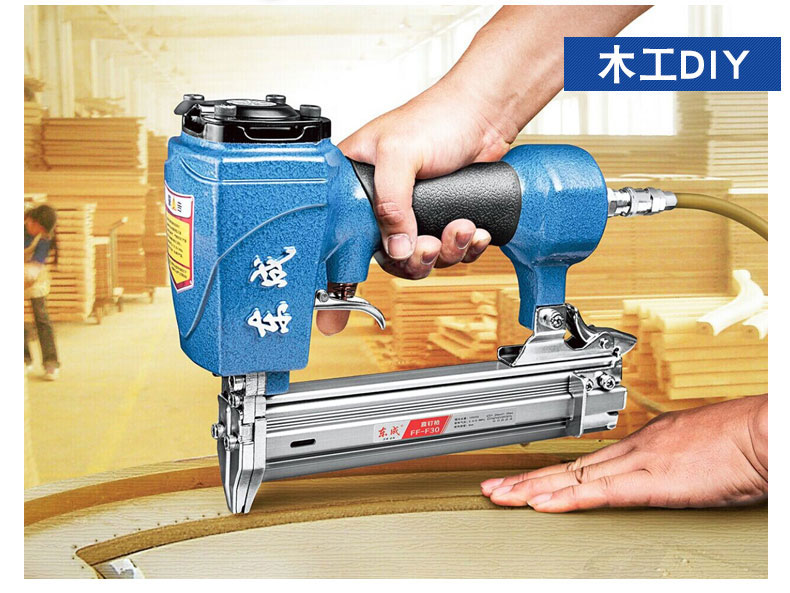 Dongcheng gas đinh súng thép đinh súng mã móng tay súng thẳng đinh súng muỗi súng bắn đinh khí nén súng F30F50 dụng cụ chế biến gỗ bình tích áp khí nén