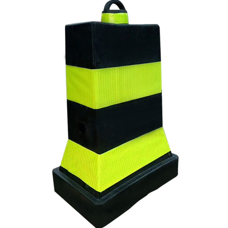 Municipal water horse highway isolation water horse PVC stacked water horse isolation pier Warning pier Anti-collision pier roadblock