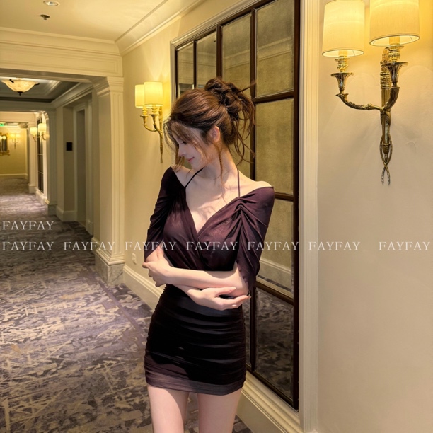 Fay【Purple Gauze Dream】Purely Sensual Style, Sexy Pleated Cape, Waist-Cinching, Slim-Fitting, Body-Hugging Dress Fay【Purple Gauze Dream】Purely Sensual Style, Sexy Pleated Cape, Waist-Cinching, Slim-Fitting, Body-Hugging Dress