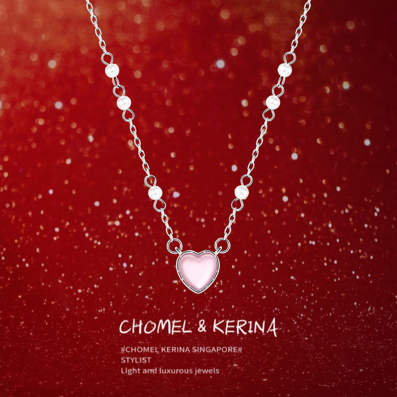 Sweet Escape Pure Silver Heart Necklace for Women, Light Luxury, Niche, High-End Clavicle Chain, Gift for Girlfriend's Birthday Sweet Escape Pure Silver Heart Necklace for Women, Light Luxury, Niche, High-End Clavicle Chain, Gift for Girlfriend's Birthday