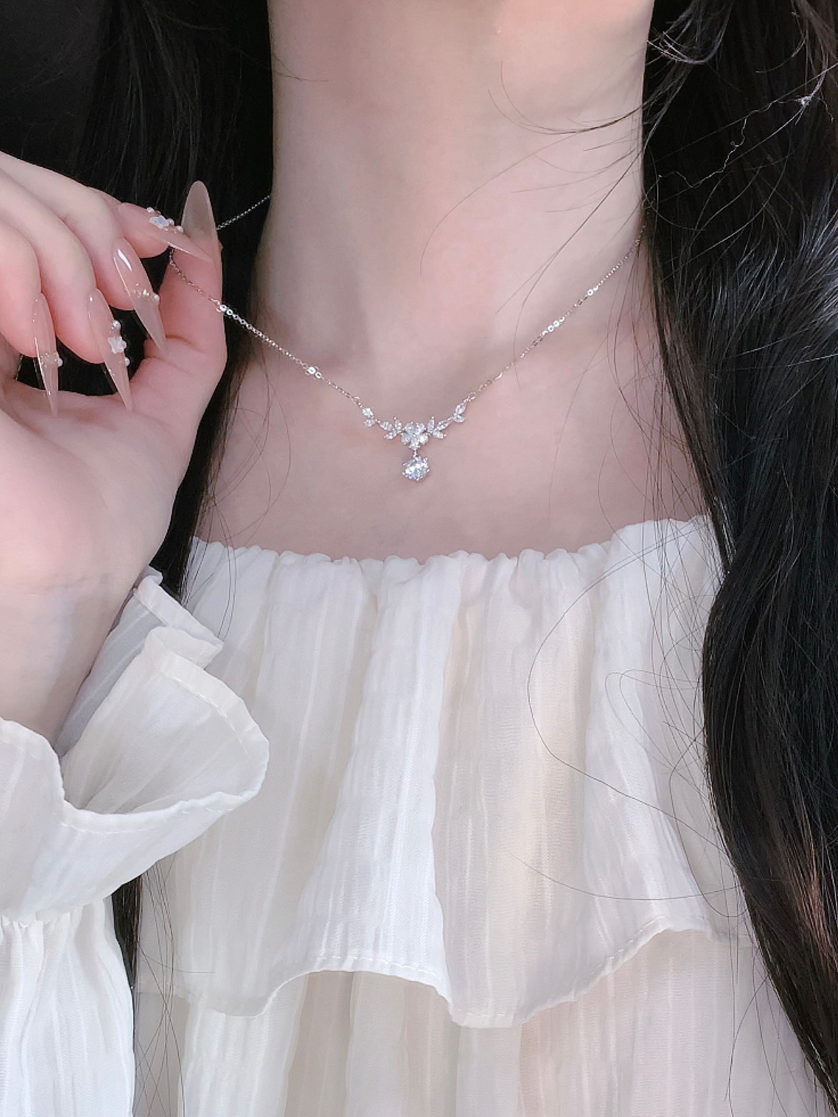 Vine Star Pure Silver S999 Necklace for Women, Light Luxury, Niche Design, Valentine's Day 2026 New Hot Item, Birthday Gift