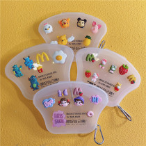 Cartoon mask containing box portable mouth and nose cover temporary clip box student children carry a storage bag