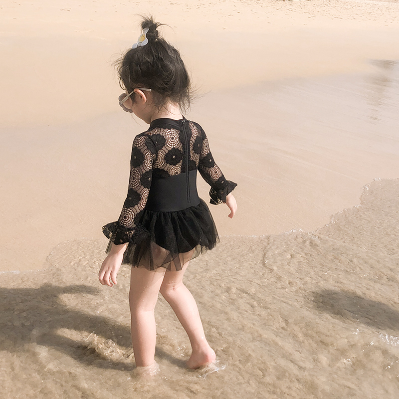 Sunscreen long sleeve children's swimsuit baby kids swimsuit girls black lace swimsuit net red ins explosive sea