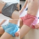 Tìm cùng quần lót nam quần đùi rộng rãi trẻ trung, quần boxer briefs cotton Aro, quần cá tính đơn giản và thoải mái cho bé trai - Giống cái