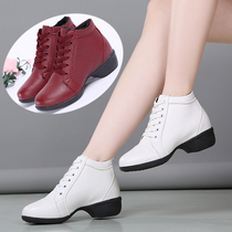 Dance shoes in soft soles dance shoes modern dance square dance shoes with white sailor dance boots
