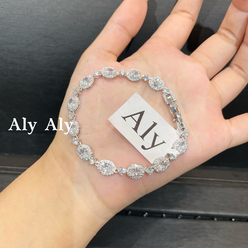 9.8 Silver Oval Zircon Bracelet Fashionable Light Luxury Diamond-Encrusted Versatile Daily Simple Women's Gift Accessory