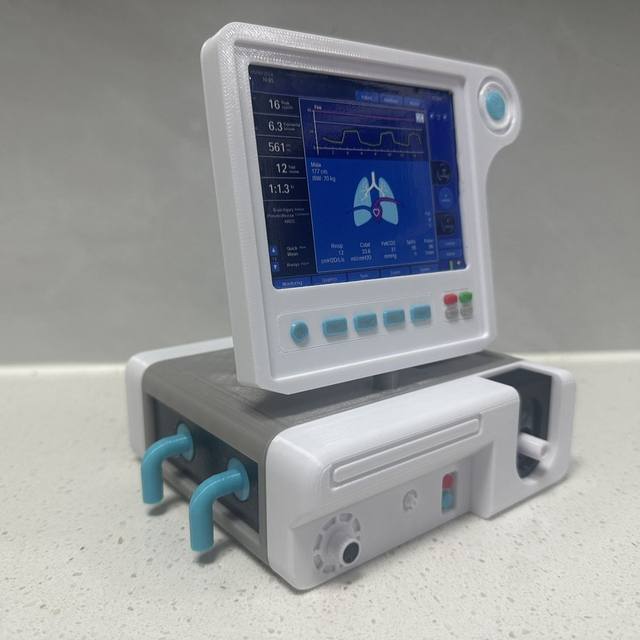 Delta Operation Game Peripheral Resuscitation Ventilator Model Figurine Desktop In-Stock Big Red African Heart