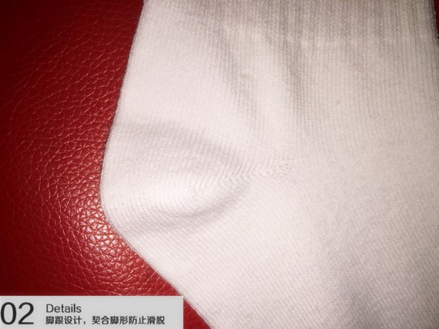Trẻ em vớ cotton trắng tinh khiết bé trai cô gái học sinh vớ thể thao màu đen trong vớ vớ cotton vớ không xương quan tat dep cho be