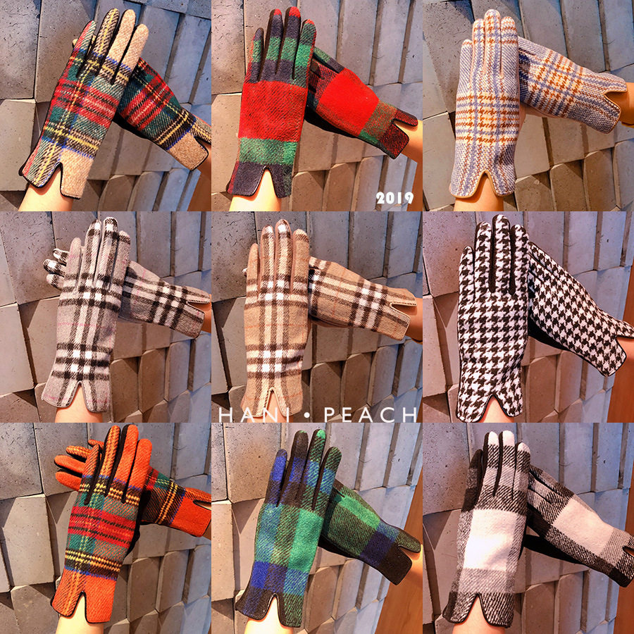 Japanese girl autumn and winter plaid wool gloves Female student Korean version of the finger touch screen cashmere plus velvet thickened warm