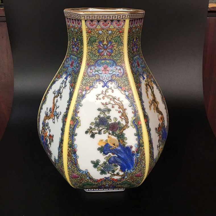 Qing Dynasty Pink Vase Antique Porcelain Collection Vintage Porcelain Antique Porcelain Pendulum Pieces Retro Porcelain Ancient Play