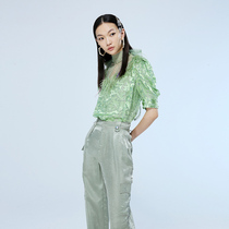 (Yang surpassed the same model) LE FAME lafem Spring Autumn New feather nail bead decoration court top