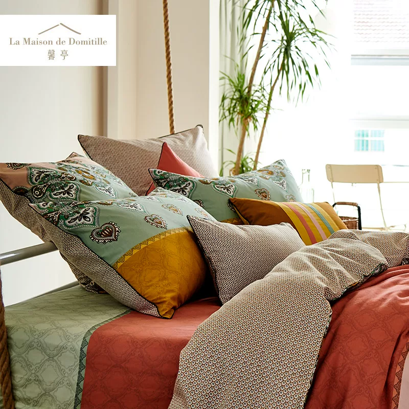 Ethnic square bedspread, boho style, ethnic style
