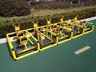 Kindergarten parking space storage shelves three -wheeled bicycle outdoor outdoor children's toys pedal balancing vehicle store