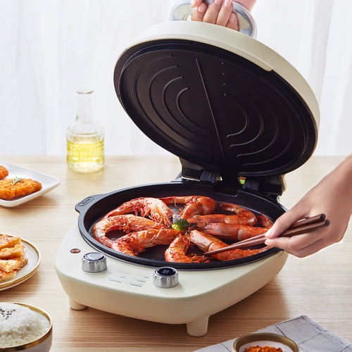 Маленькая медведя электрическая пекарня Электрическая торт мебель с двойным нагревательным блинчиком.