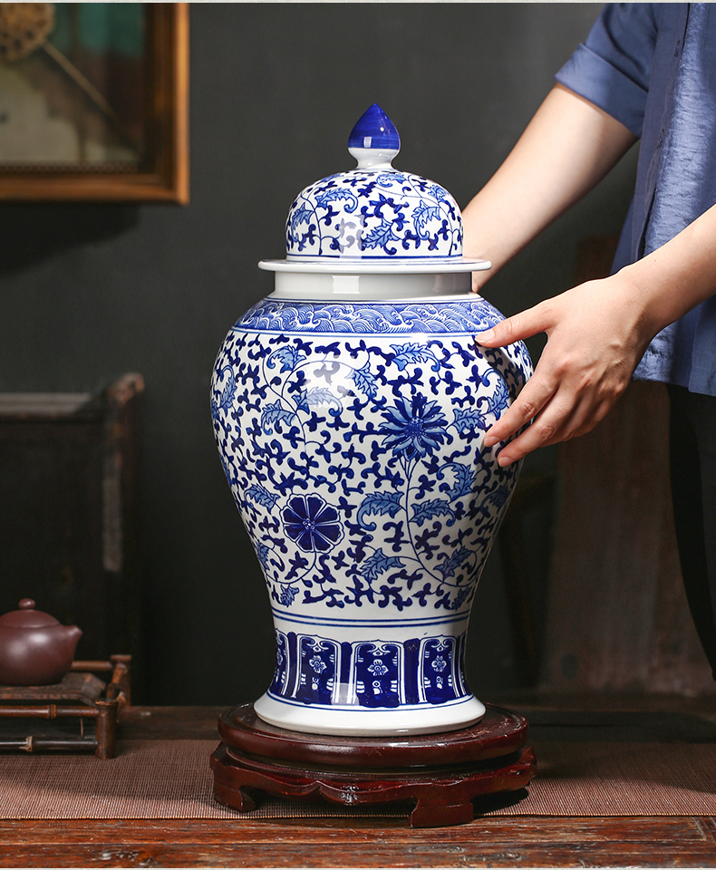 Jingdezhen ceramic general antique blue and white porcelain jar ceramic furnishing articles large storage tank Chinese style household ornaments