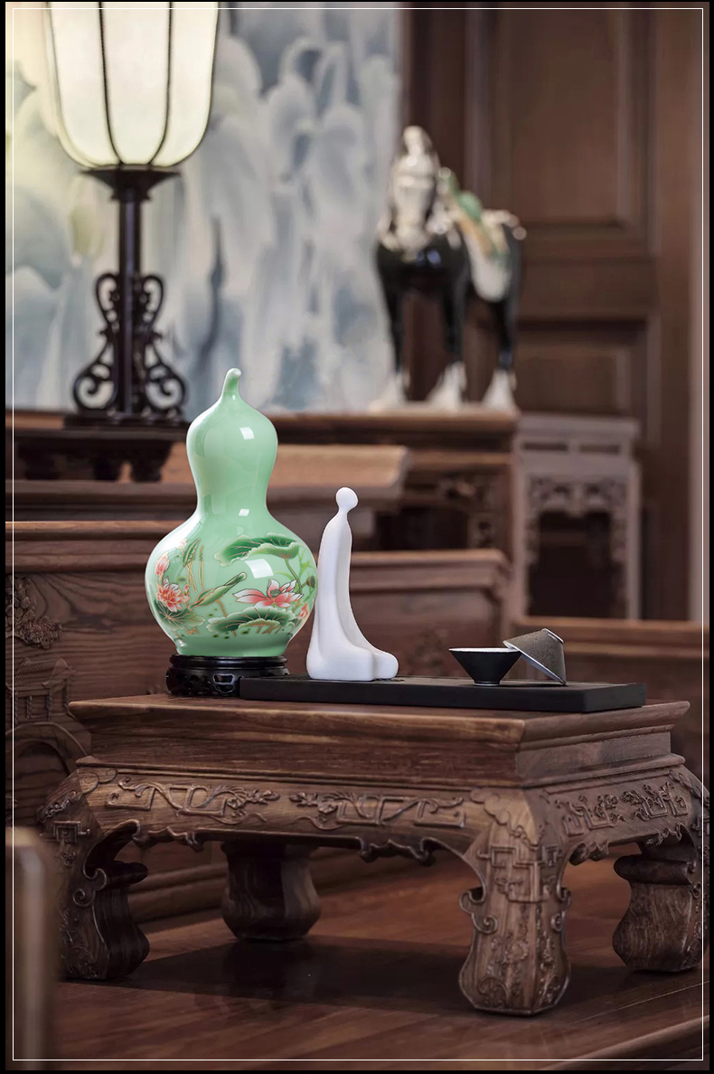 Jingdezhen ceramics vase figure in the sitting room is dried flower arranging flowers style of household act the role ofing is tasted furnishing articles manual arts and crafts