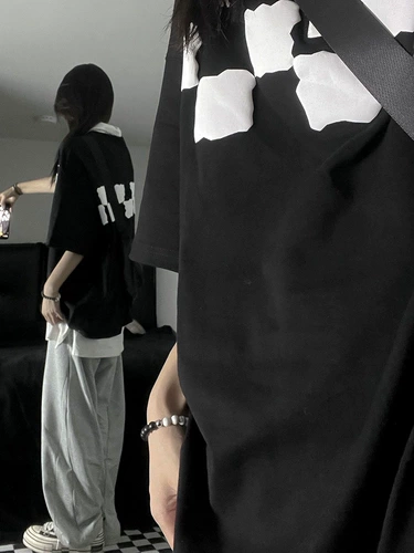 Небольшая футболка с коротким рукавом, дизайнерская футболка polo, в американском стиле, тренд сезона