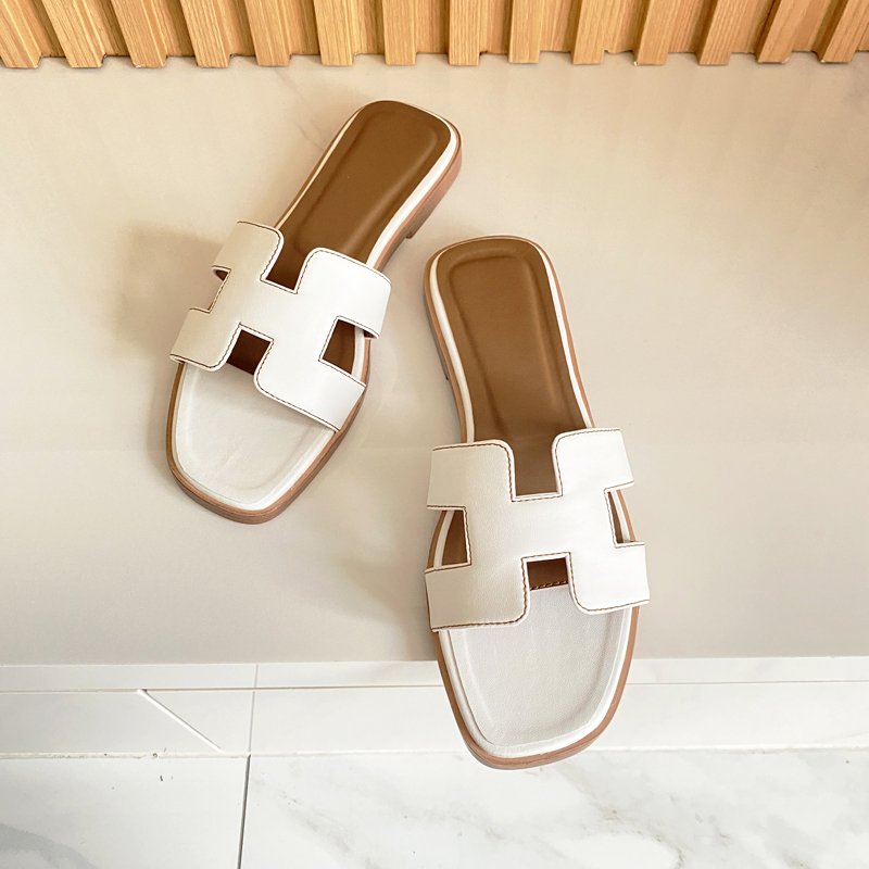 2026 New Model H Slippers for Women, Summer Fashion, Genuine Leather, Flat-Soled, One-Strap Beach Vacation Travel Korean Style H Sandals 2026 New Model H Slippers for Women, Summer Fashion, Genuine Leather, Flat-Soled, One-Strap Beach Vacation Travel Korean Style H Sandals