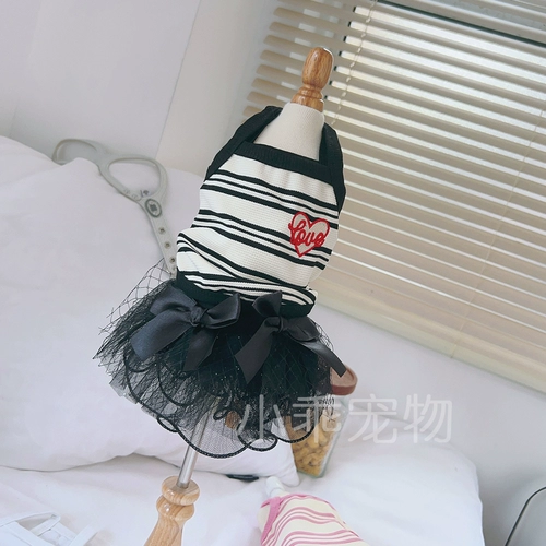 Любовные палочки вышитые полосатые камизолы и собака Тедди Йорк Лето, чем летняя одежда Панды