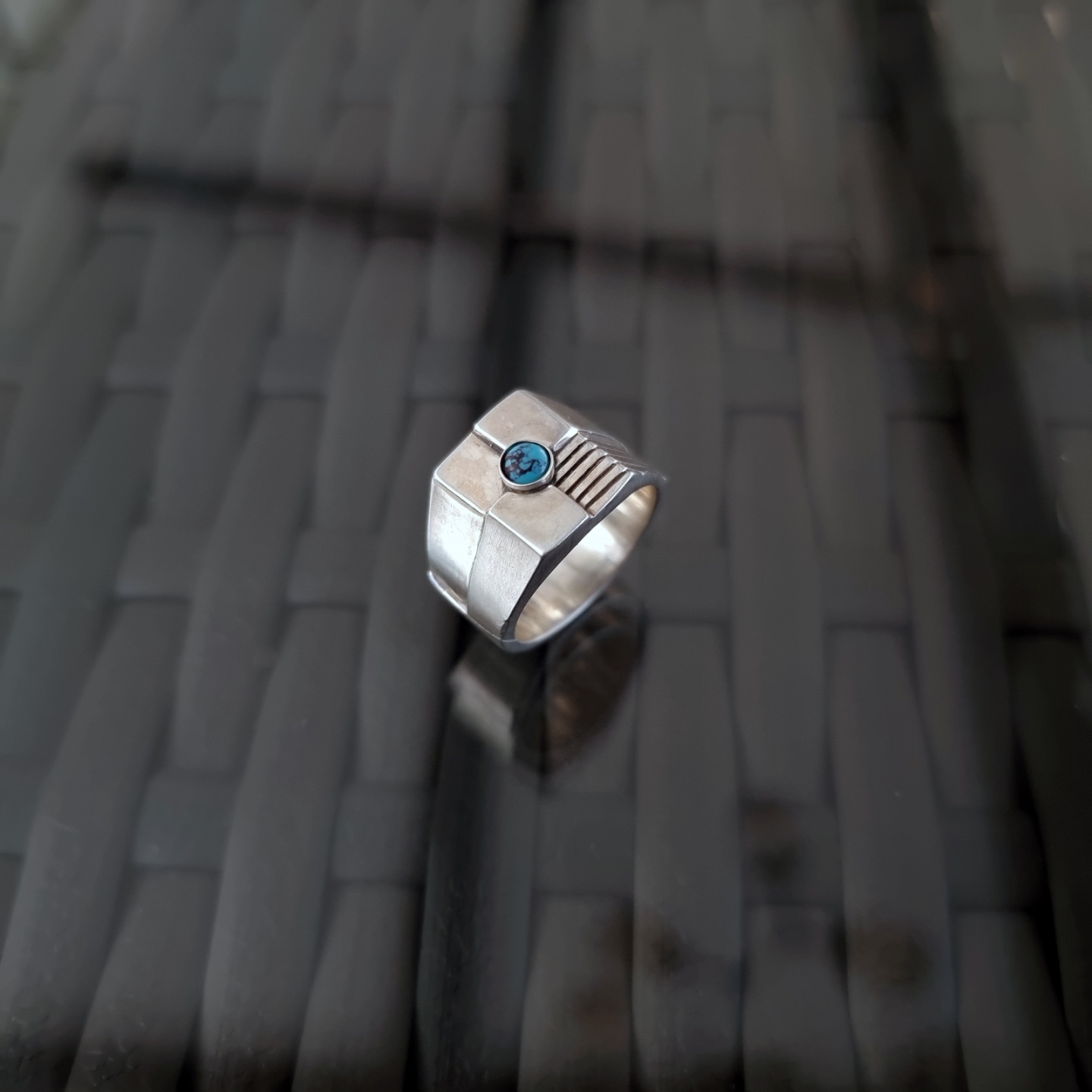 Pure Silver Ring Square Inlaid Pine Stone Space Staggered Solid Sensation Ornament Lovers Men And Women Original Design Custom Ring-Taobao