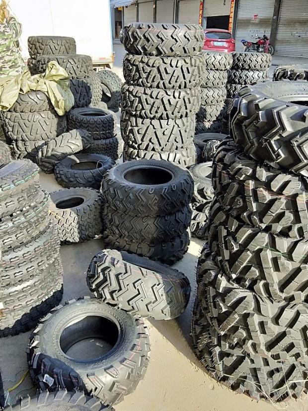 Exit 12 Inch Tire Beach Car ATV Tire A Cross Country Pattern 25x8-12 Vacuum Tire 26x12-12