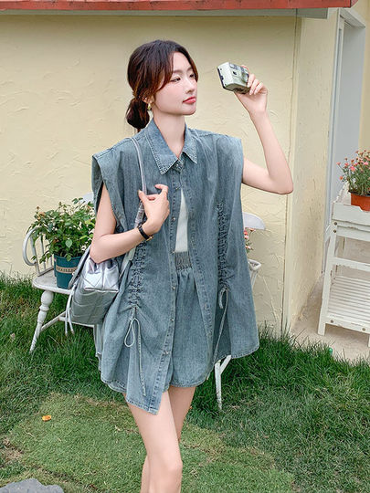 Blue Niche Design Denim Suit for Women, Summer 2025 New Korean Style Wrinkled Shirt Top and Shorts Two-Piece Set