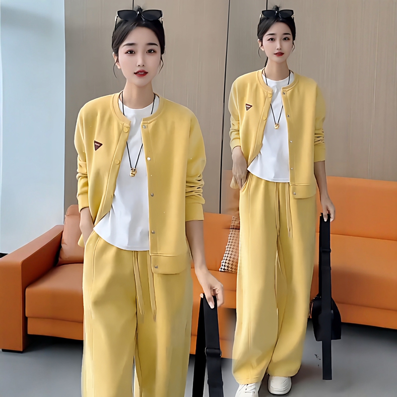Very Good-Looking, Unique and Beautiful Casual Sports Suit for Women, 2026 Spring New Style, Age-Reducing Jacket, Wide-Leg Pants Two-Piece Set