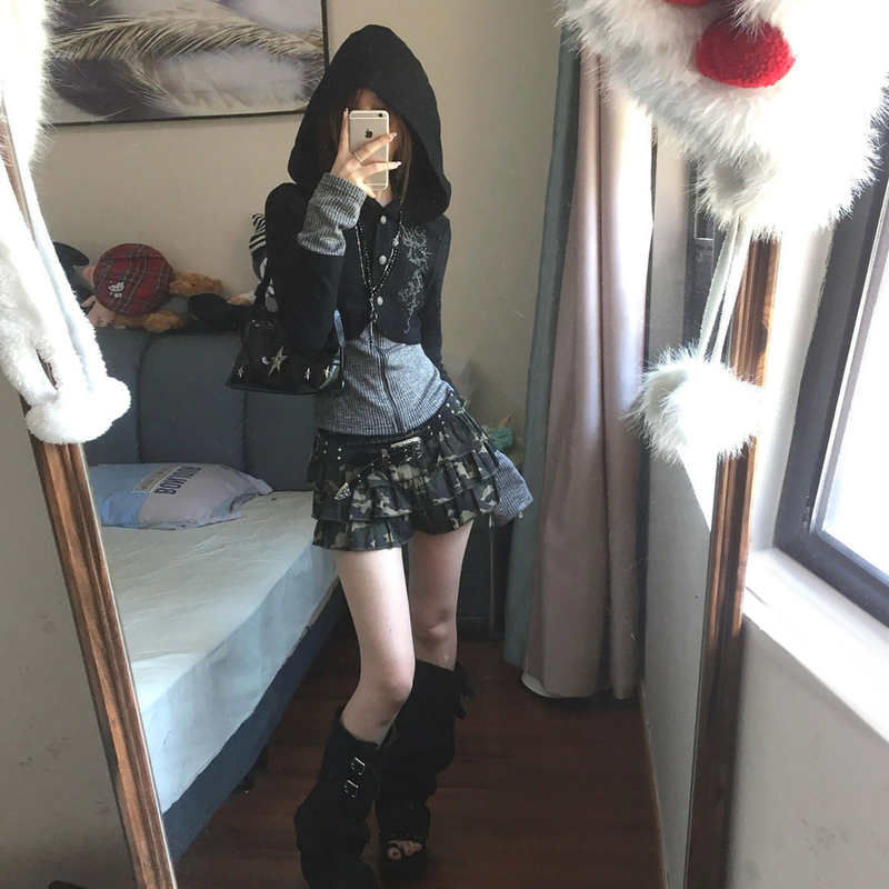 Early Autumn New Millennium Punk Hot Girl Subculture Long-Sleeved Patchwork Knitted Hooded Cardigan Slim Fit Short Top
