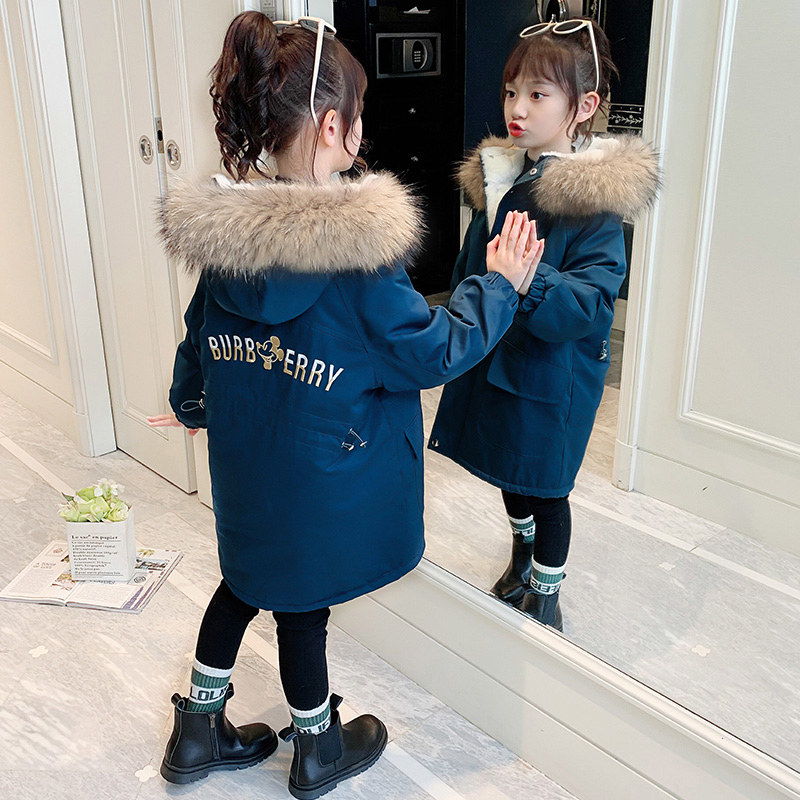 Girl Pie overcomes the coat winter dress 2023 new children's gas cotton clothes plus thickness medium and long duvet cotton