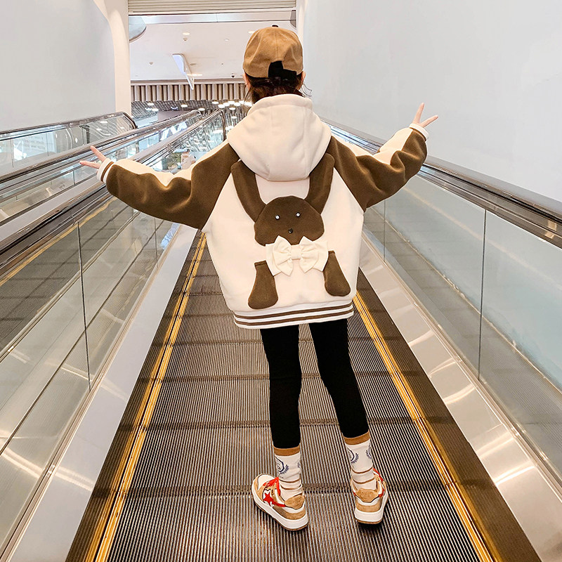Girls lamb coat in autumn and winter 2023 new children's gas plus thickness in large girls' tops