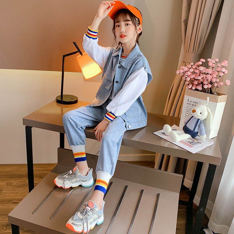 Girls Net Red Suite 2023 new gas in the big childhood spring and autumn fashion children's cowboy spring dress three pieces