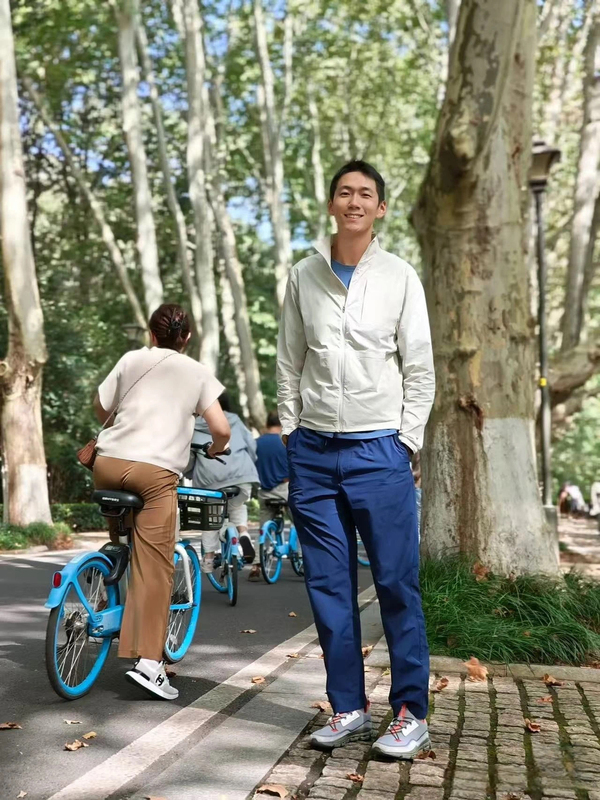 Sj Stand-Collar Jacket! Spring and Summer Unisex Style with Pleated Texture Fabric, Uv Protection, Commuter Double-Zipper Jacket Sj Stand-Collar Jacket! Spring and Summer Unisex Style with Pleated Texture Fabric, Uv Protection, Commuter Double-Zipper Jacket