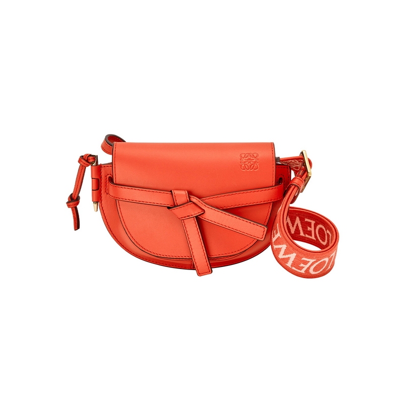 Loewe/Loewe's New Women's Jacquard Shoulder Strap Gate Dual Single-Shoulder Crossbody Saddle Bag in Two Colors