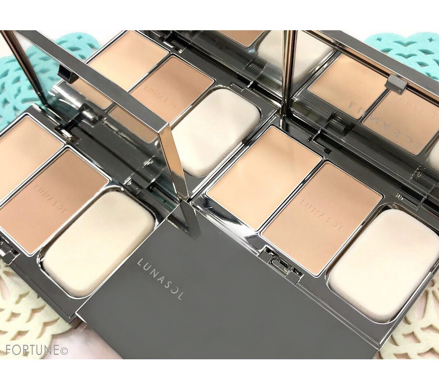 Japan Special Cabinet LUNASOL Day Moon Crystal Mining Spring New Glossy Bottom Makeup Oil Isolated Makeup Front Pink Cake Box Powder Bashing