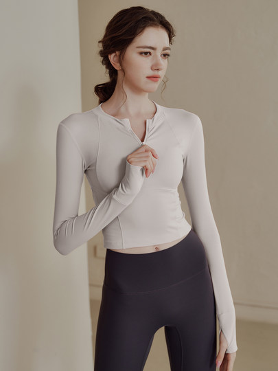 High-End Yoga Tops for Women, Spring Long-Sleeved Sports Fitness Clothes, Slim-Fitting Pilates Training Clothes, New Style