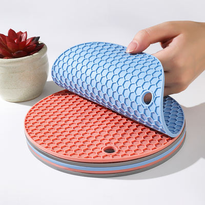 Heat insulation pad, silicone anti-scald table mat, Nordic heat-resistant pot mat, clay pot mat, household high-temperature resistant table mat, bowl and cup mat
