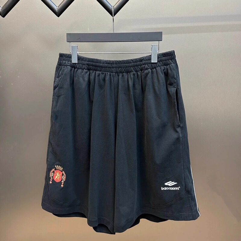 Paris Style Manchester United Lion Casual Sports Loose Shorts for Men and Women, Summer Pure Cotton Versatile Beach Shorts Couple Outfit