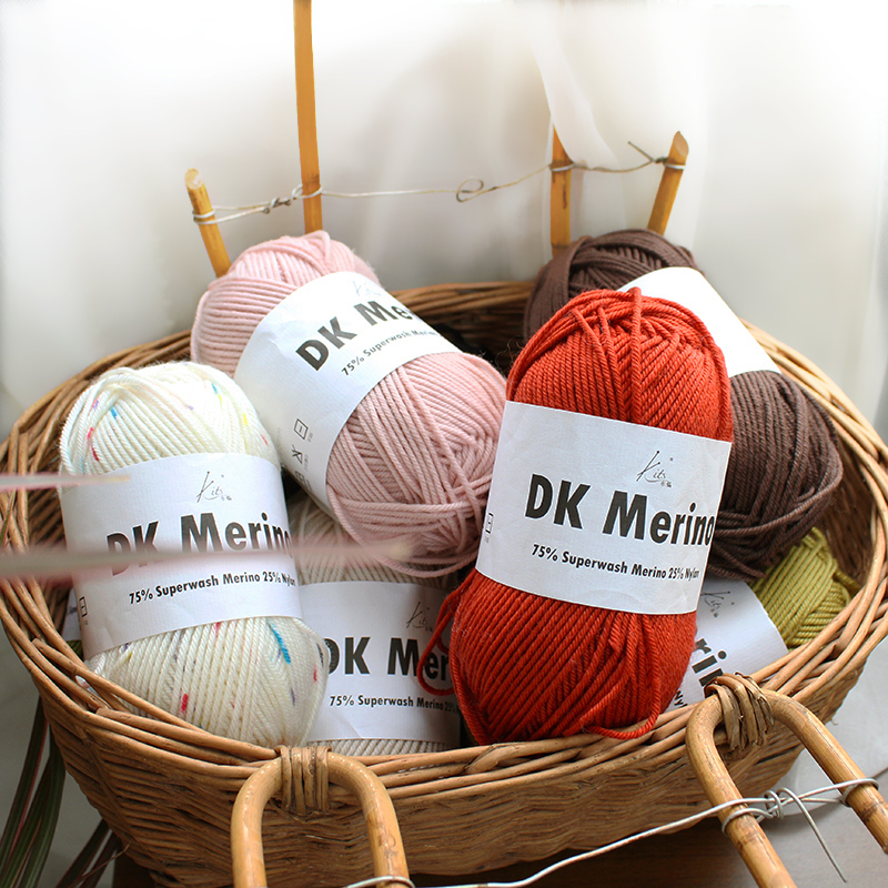 Knits [Dk Merino] Medium-Thick Merino Wool Nylon Mp Yarn for Sweaters, Scarves, Hats, and Shawls