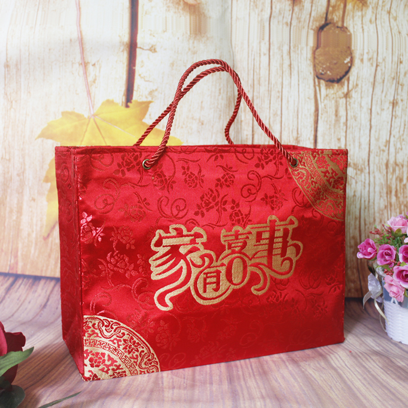 Wedding Mention Bride's Gift Bag Engagement Hire courtesy of 30-50 RMBten thousand Carry-necklace Red Bag Creative Individuality Tobacco Wine Bag
