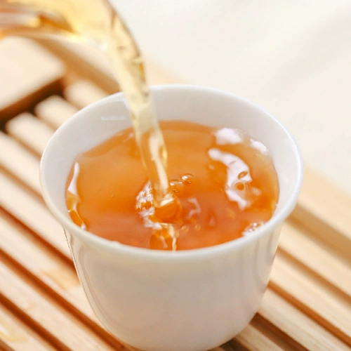 食味的初相 Wuyi Rock Tea Plum занимает весь процесс обжарки углерода.
